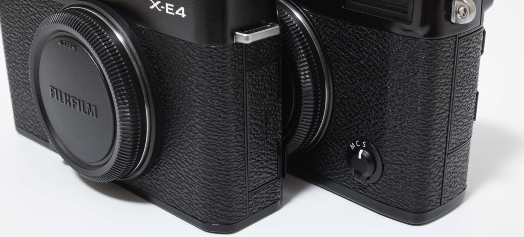 カメラ デジタルカメラ FUJIFILM X-E4 レビュー｜削ぎ落とされたデザインが魅力のクラシカル 